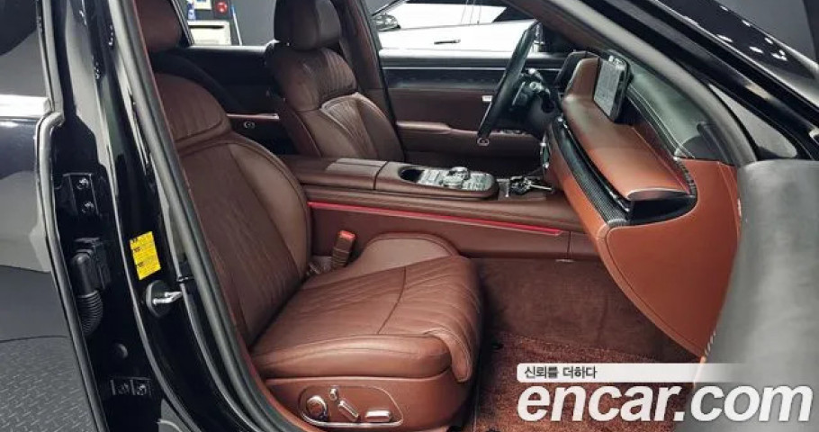 Genesis G90 