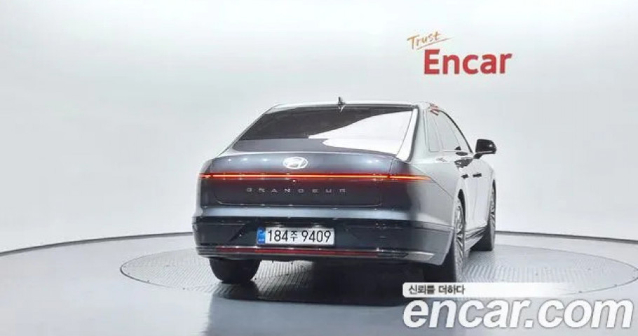 Hyundai Grandeur 