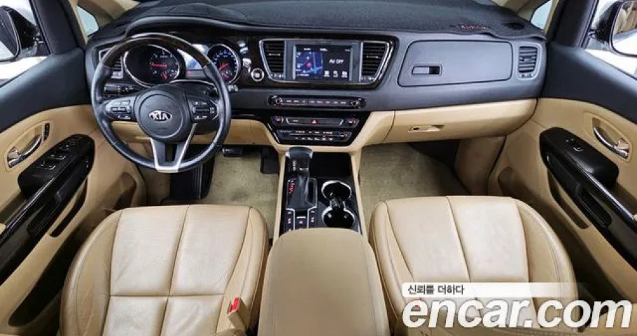Kia Carnival 