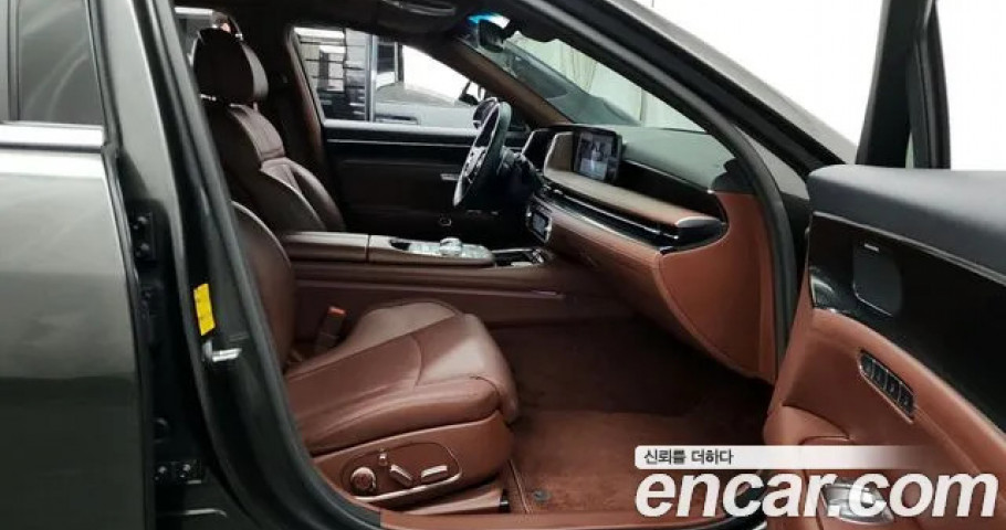 Genesis G90 
