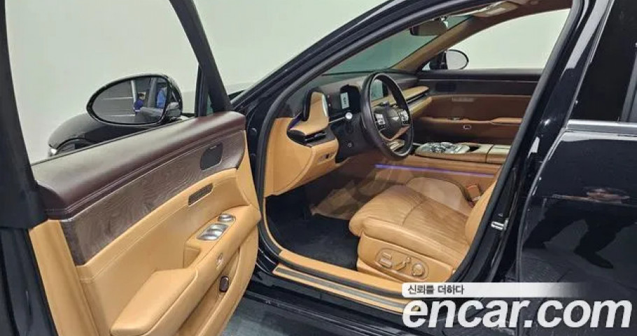 Genesis G90 
