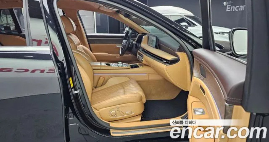 Genesis G90 