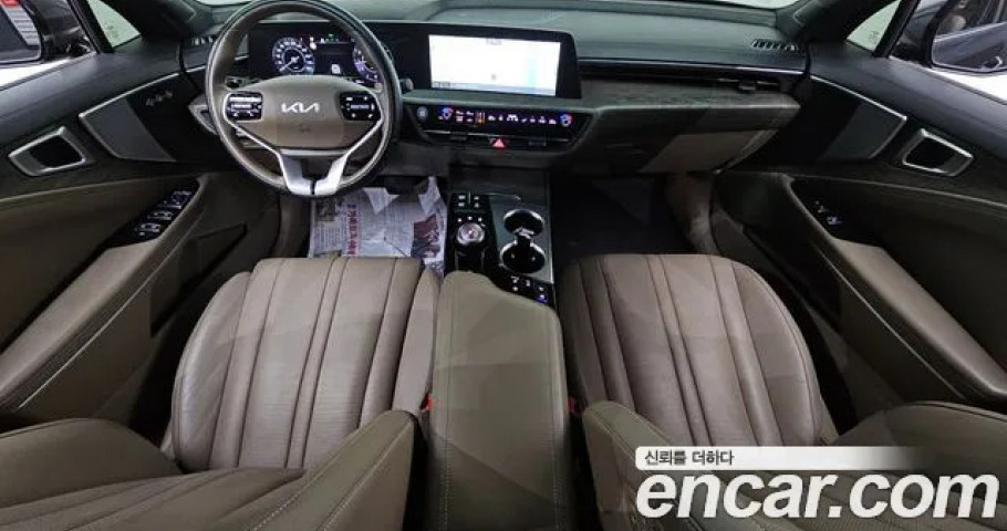 Kia K8 