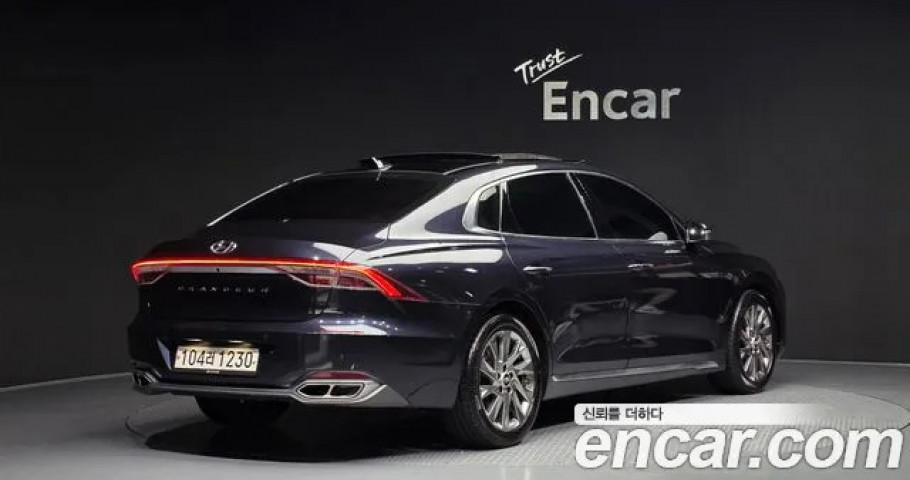 Hyundai Grandeur 