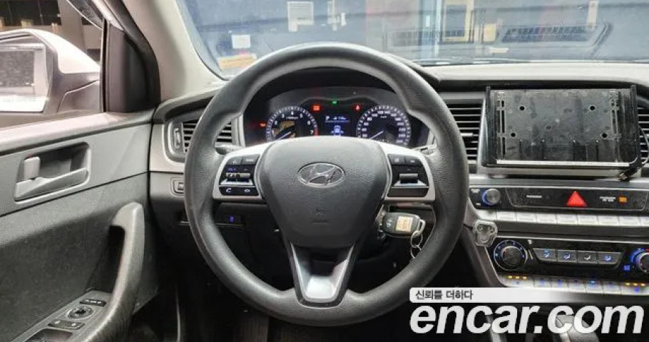 Hyundai Sonata 