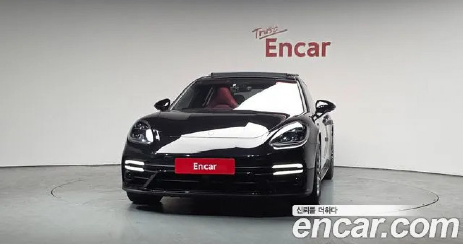 Porsche Panamera 