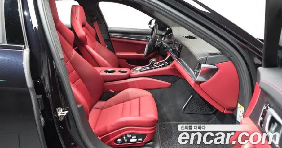 Porsche Panamera 