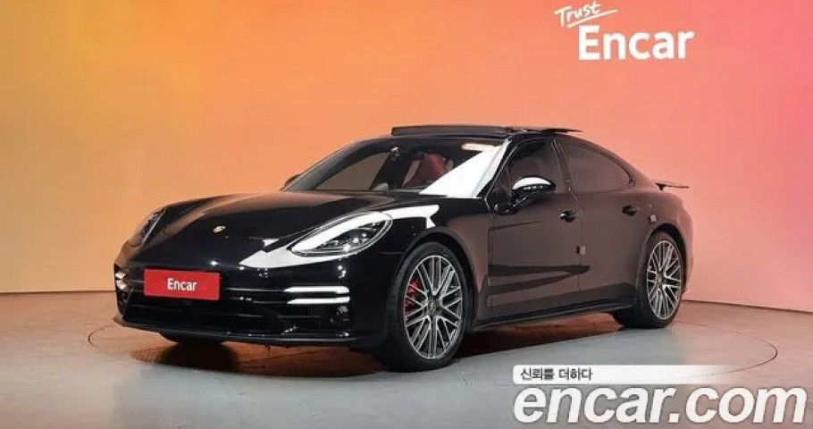 Porsche Panamera 