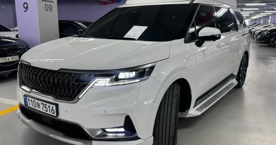 Kia Carnival 