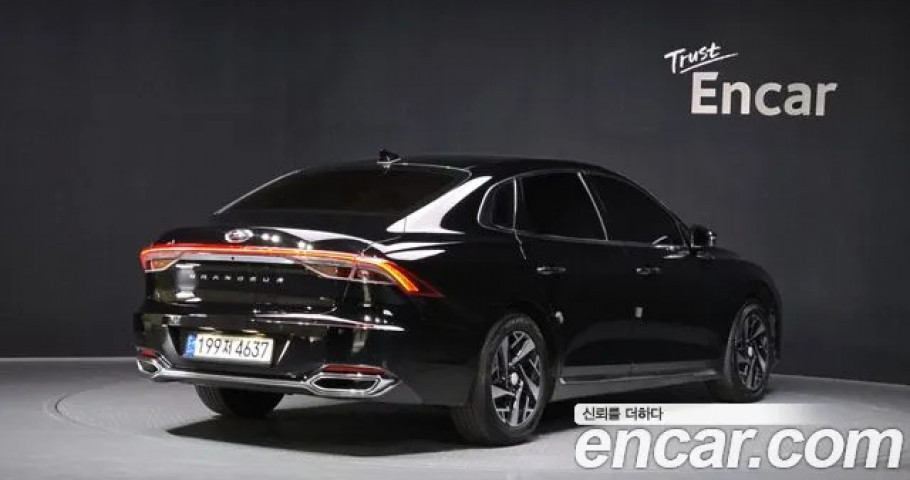 Hyundai Grandeur 