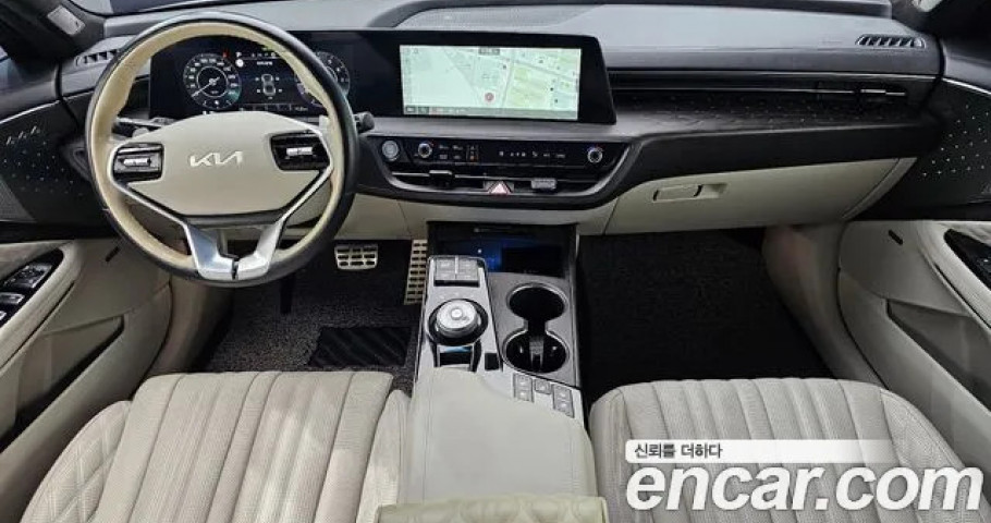 Kia K8 