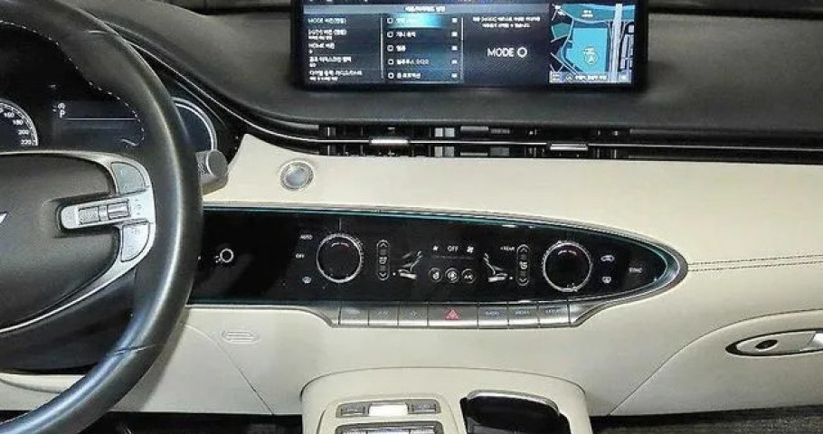 Genesis Gv70 