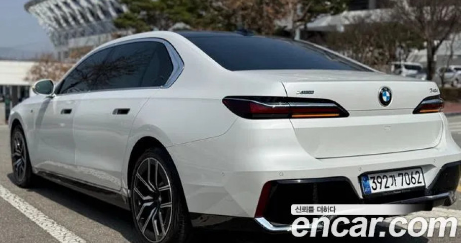 Bmw 7-Series 