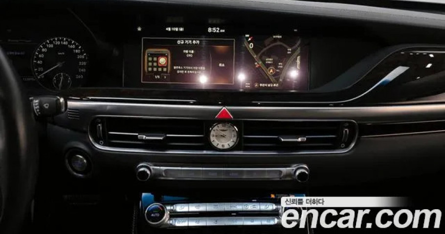 Genesis G90 