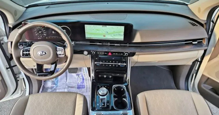 Kia Carnival 