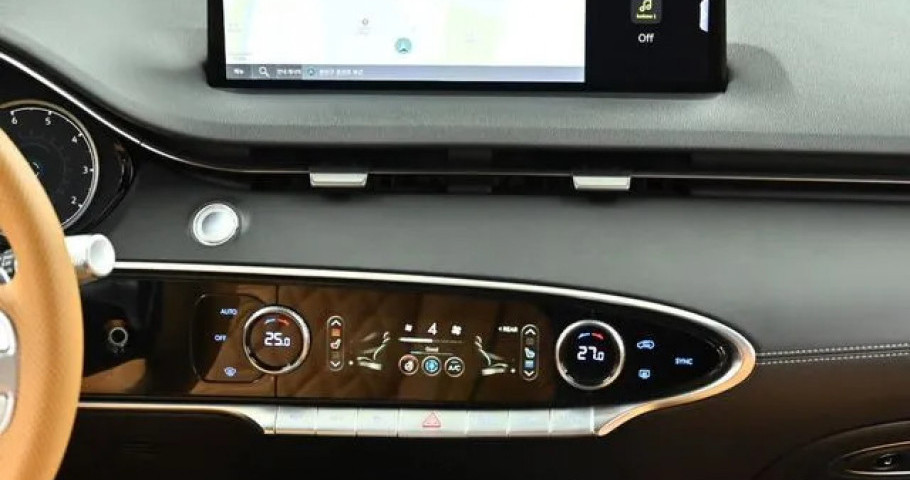 Genesis Gv70 
