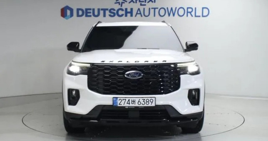Ford Explorer 