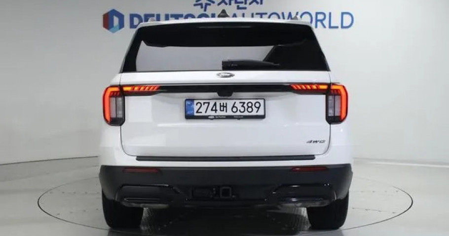 Ford Explorer 
