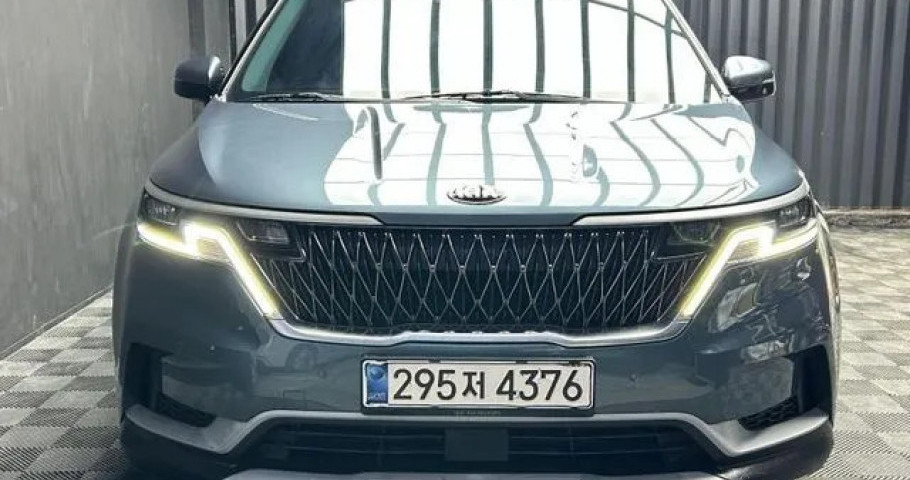 Kia Carnival 