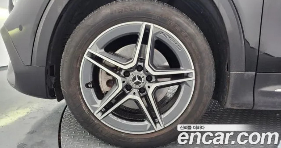 Mercedes-Benz Glb-Class 