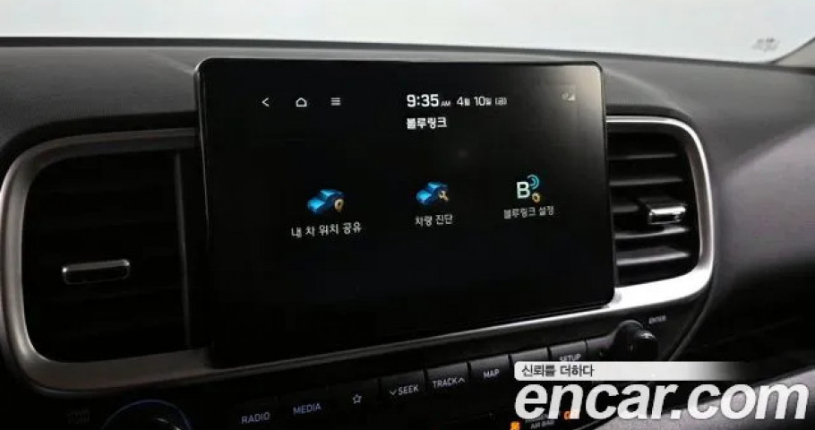 Hyundai Venue 