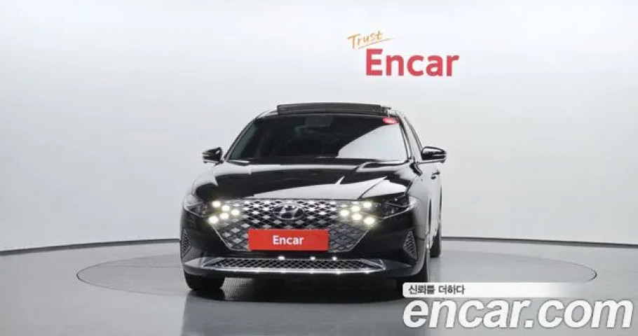 Hyundai Grandeur 