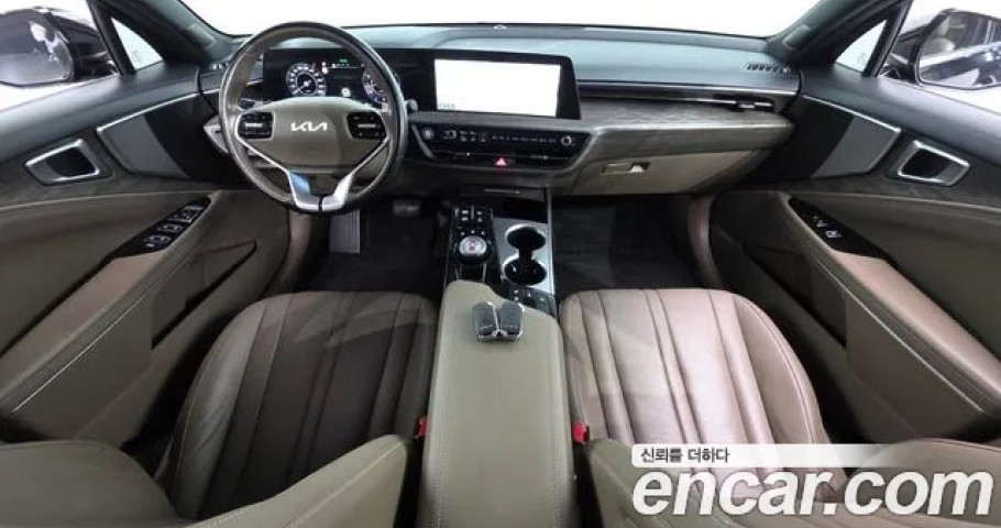 Kia K8 