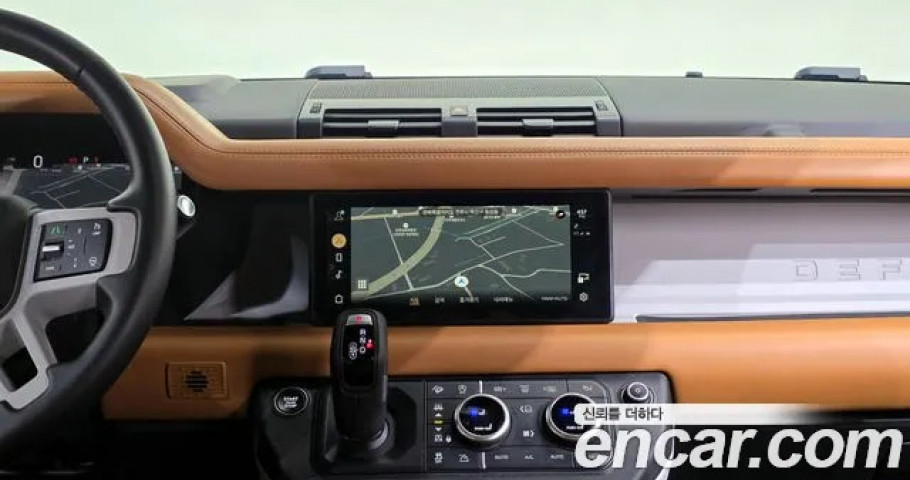 Land Rover Defender 