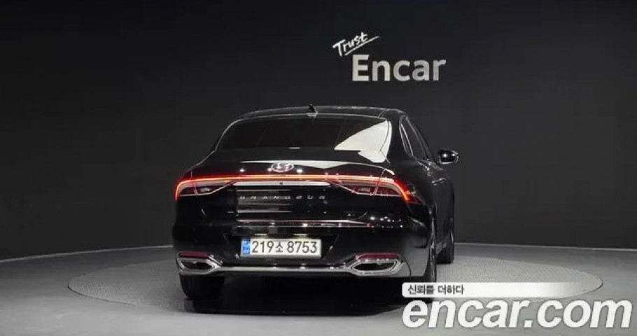 Hyundai Grandeur 