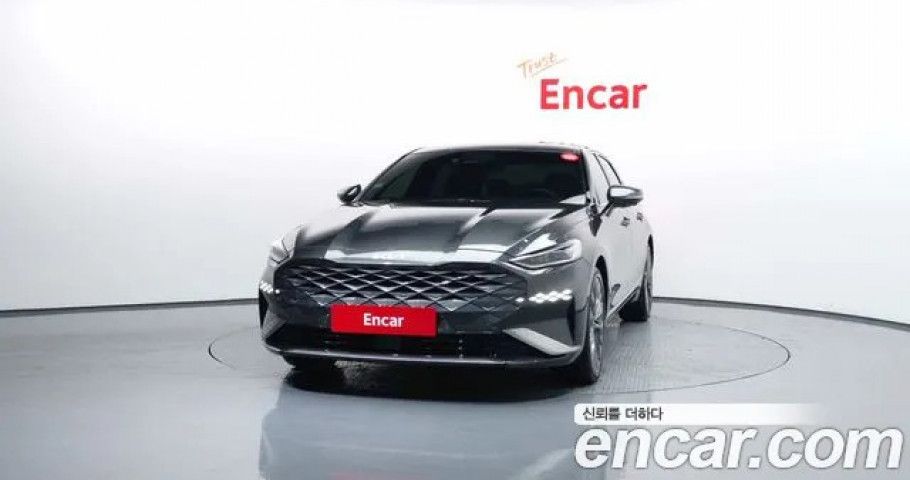 Kia K8 