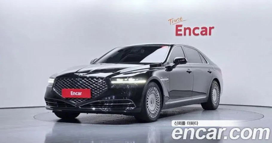 Genesis G90 