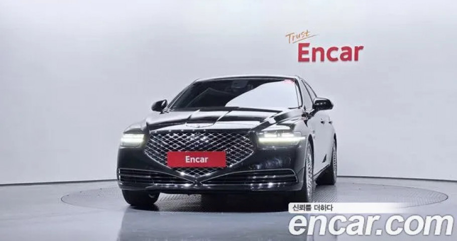 Genesis G90 