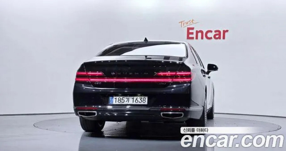 Genesis G90 