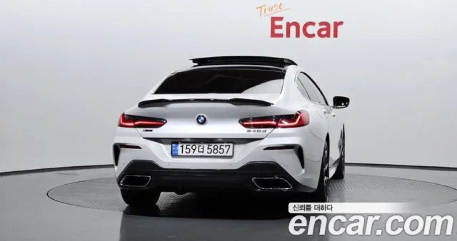 Bmw 8-Series 