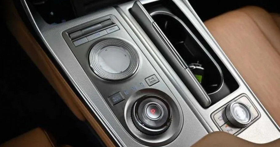 Genesis Gv80 