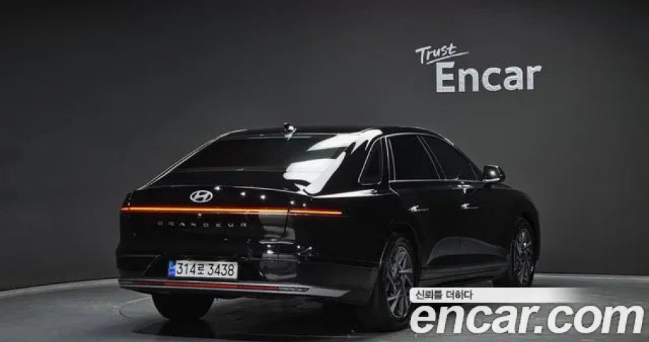 Hyundai Grandeur 