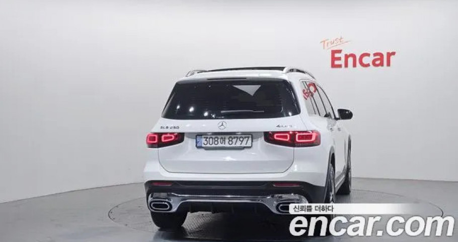 Mercedes-Benz Glb-Class 