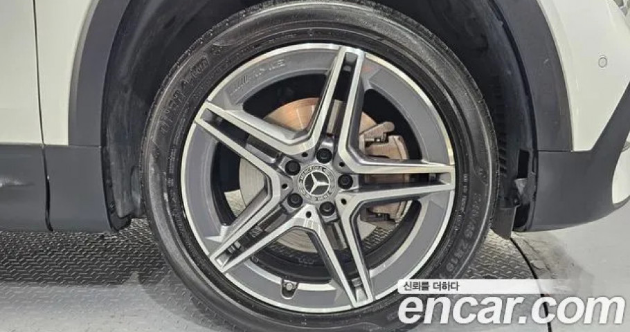 Mercedes-Benz Glb-Class 