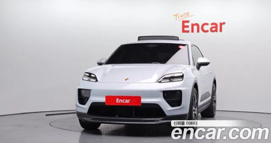 Porsche Macan 