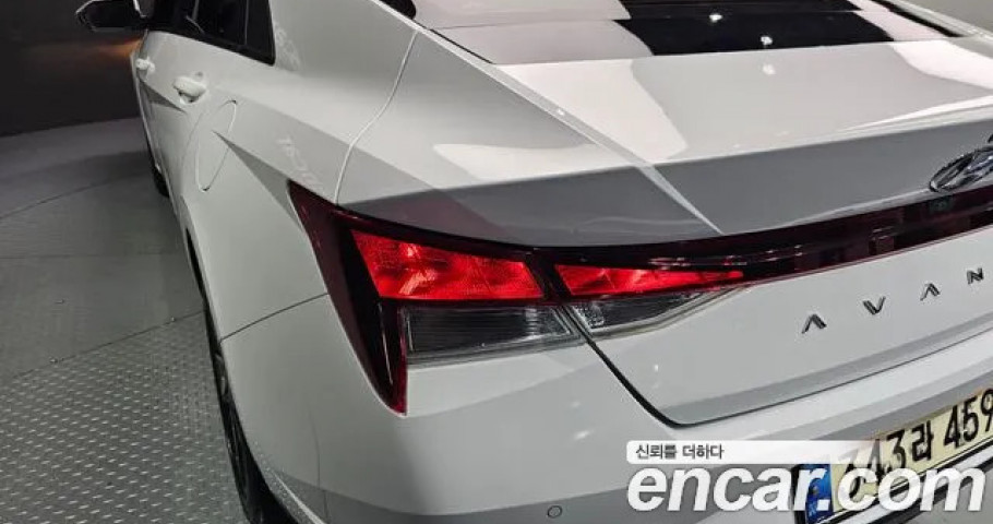 Hyundai Avante (Elantra) 