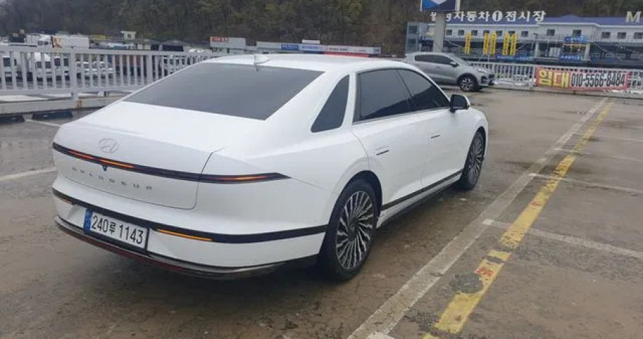 Hyundai Grandeur 
