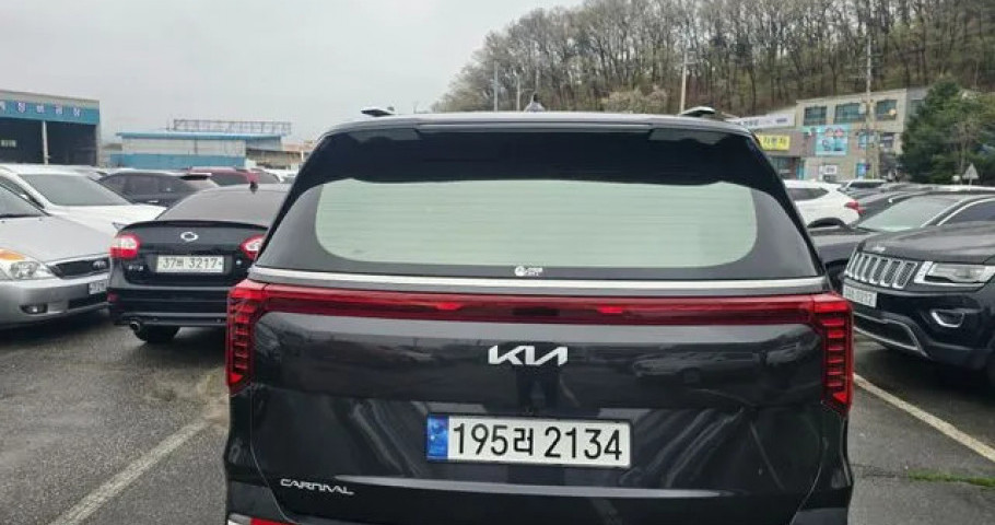 Kia Carnival 