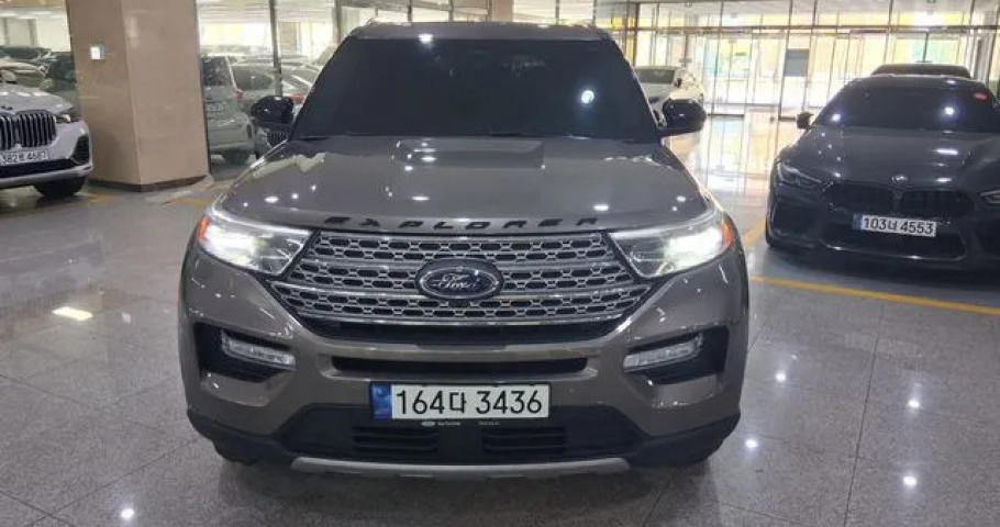 Ford Explorer 
