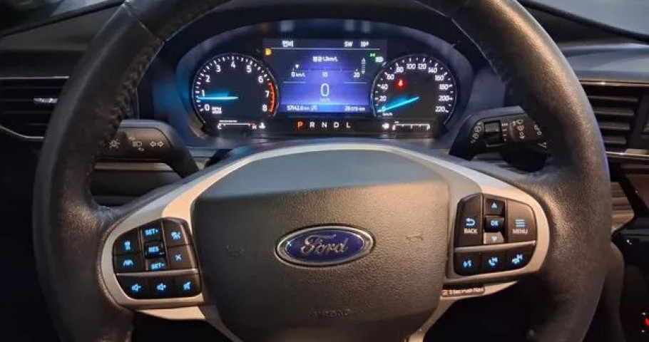 Ford Explorer 