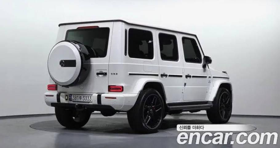 Mercedes-Benz G-Class 