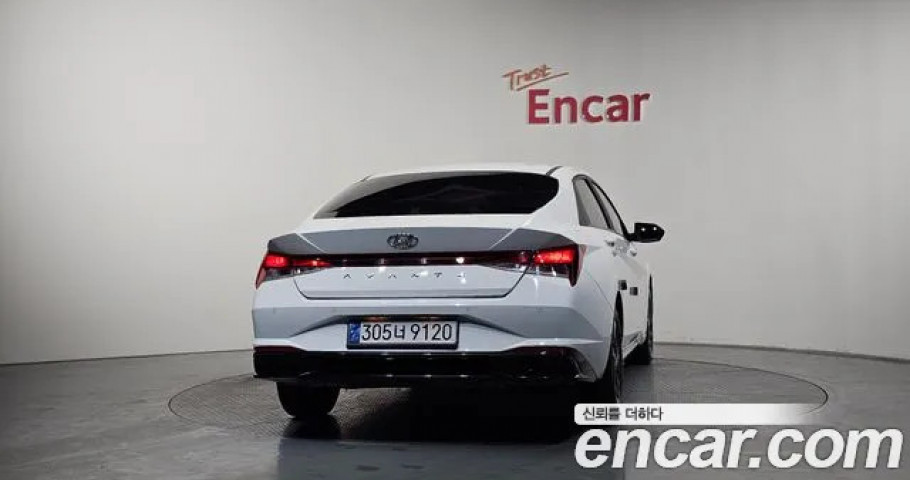 Hyundai Avante (Elantra) 