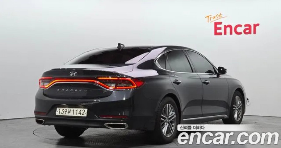 Hyundai Grandeur 