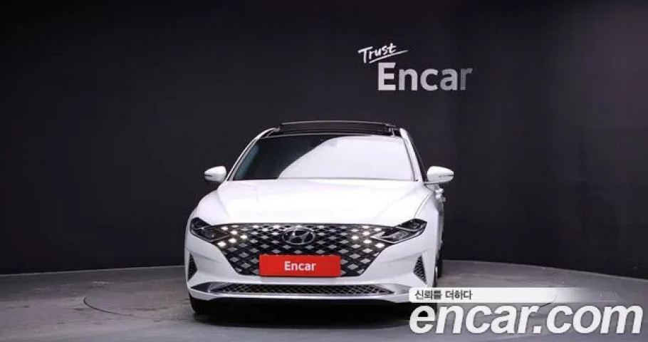 Hyundai Grandeur 