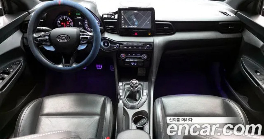 Hyundai Veloster 