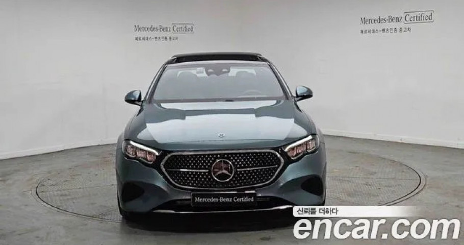 Mercedes-Benz E-Class 